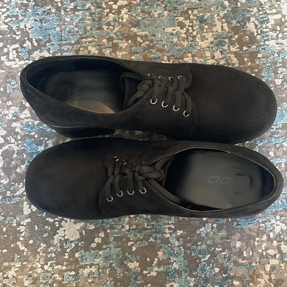 Soda Black Shoes Size 10. - Picture 8 of 9